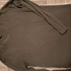 Mens Long Sleeve V neck Tee